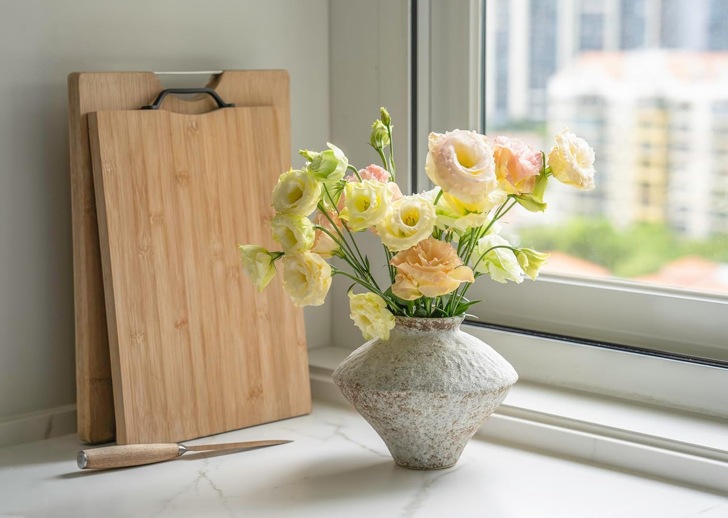 🧺✨ Handmade Textured Decorative Bowl – Rustic Centerpiece Decor 🌿